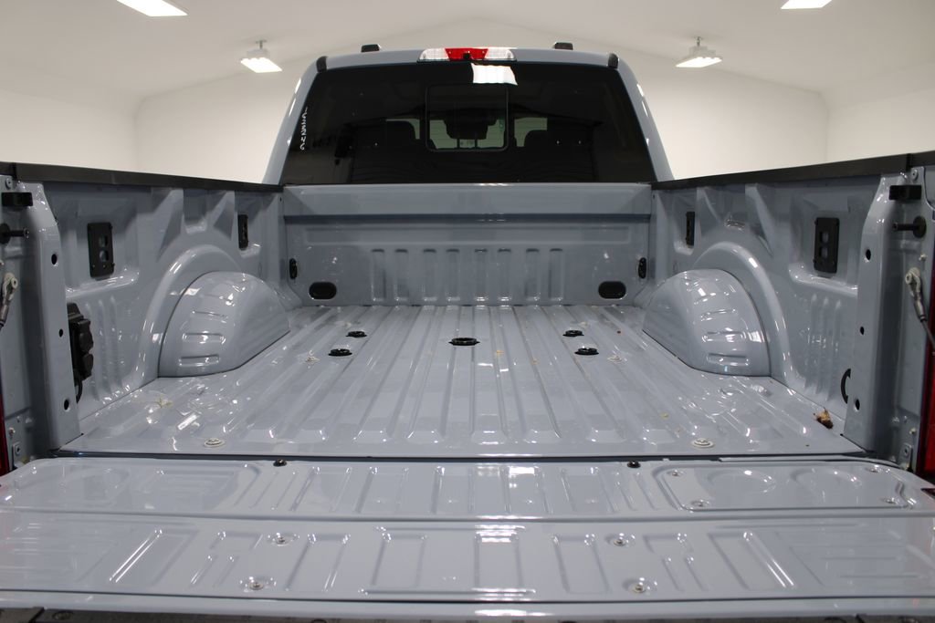 New 2026 Ford F250 Lariat w/ Chrome Package image 18