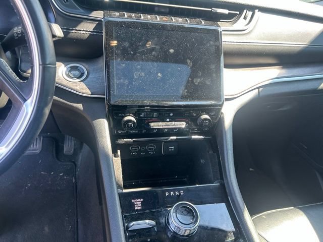 Used 2022 Jeep Grand Cherokee Limited AWD/4WD image 8