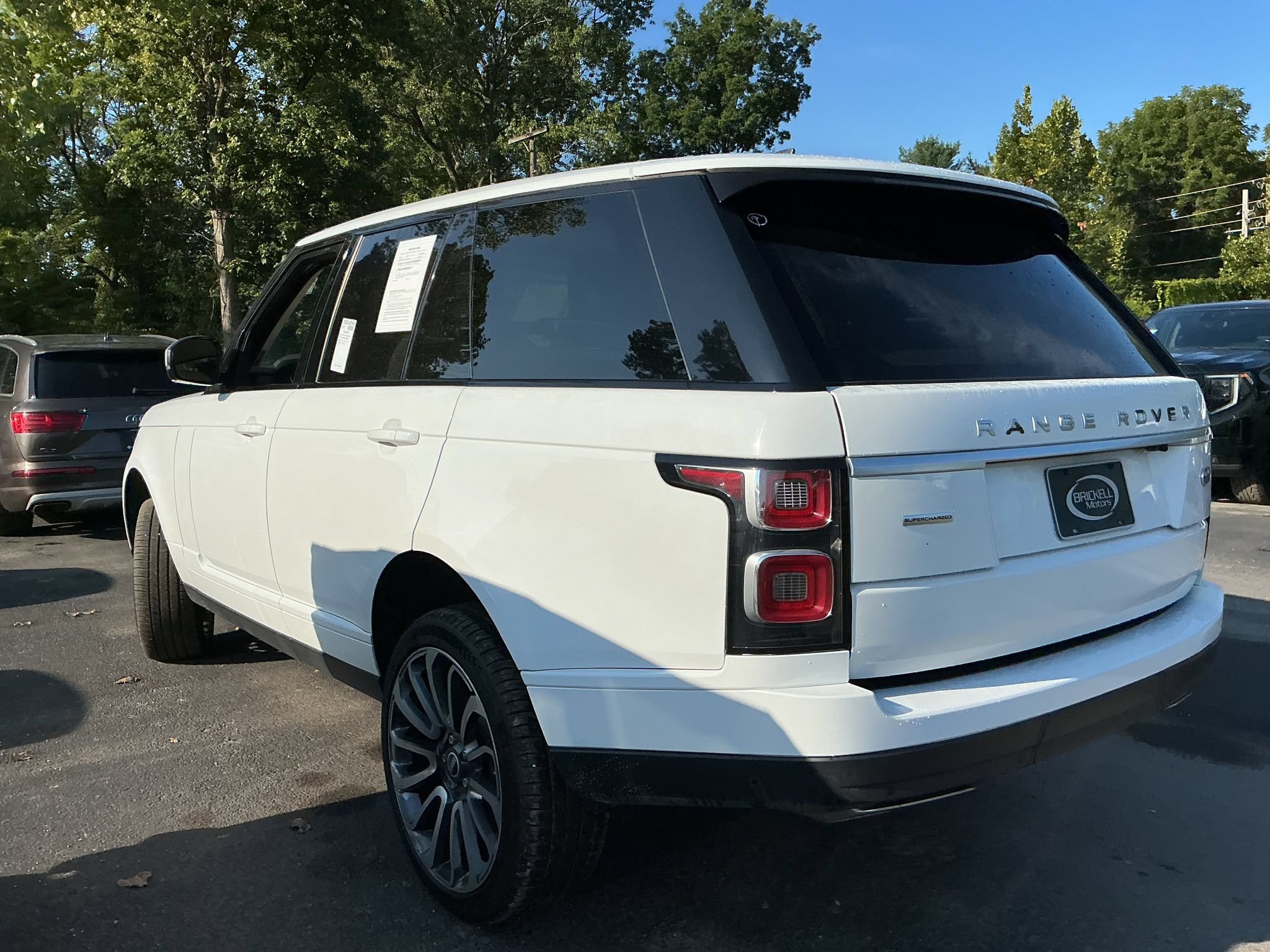 Used 2018 Land Rover Range Rover Supercharged AWD/4WD image 4