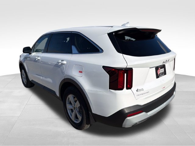 New 2026 Kia Sorento LX FWD image 5