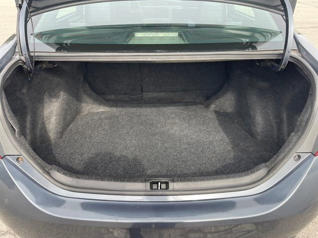 Used 2016 Toyota Corolla S Premium image 16