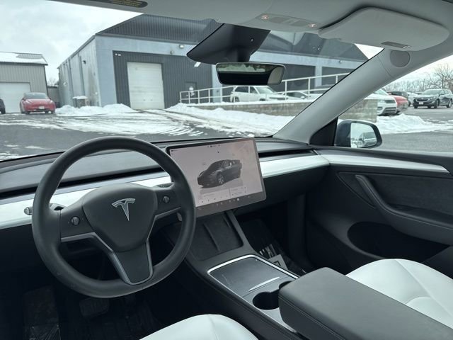 Used 2023 Tesla Model Y Long Range image 14
