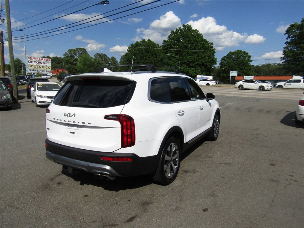 Used 2022 Kia Telluride S image 7