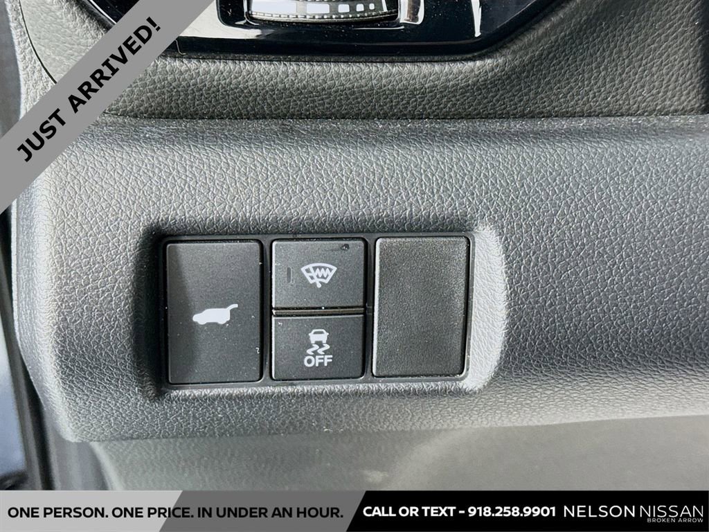 Used 2023 Honda Pilot TrailSport image 10