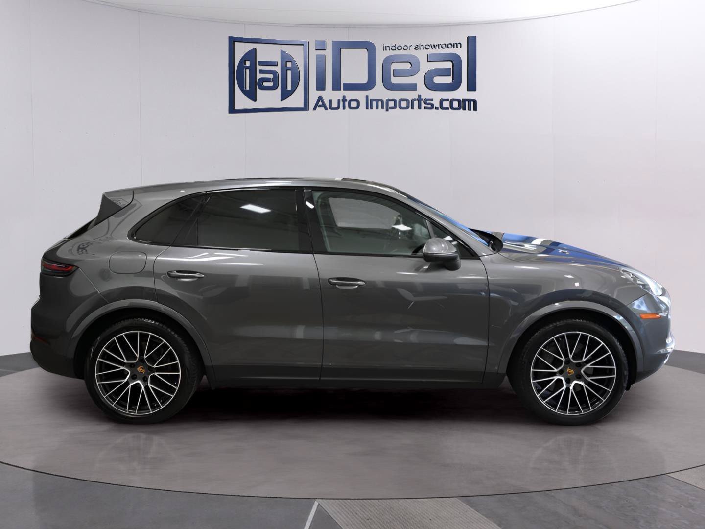 Used 2019 Porsche Cayenne S AWD/4WD image 6