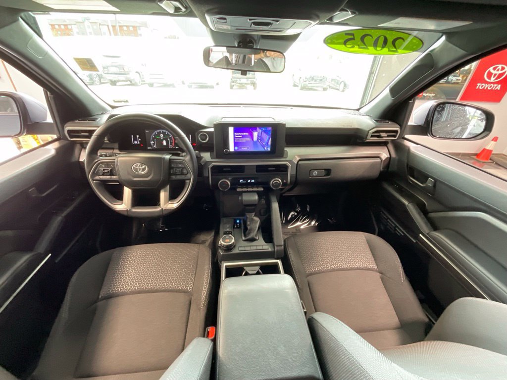 Certified 2025 Toyota 4Runner SR5 AWD/4WD image 8