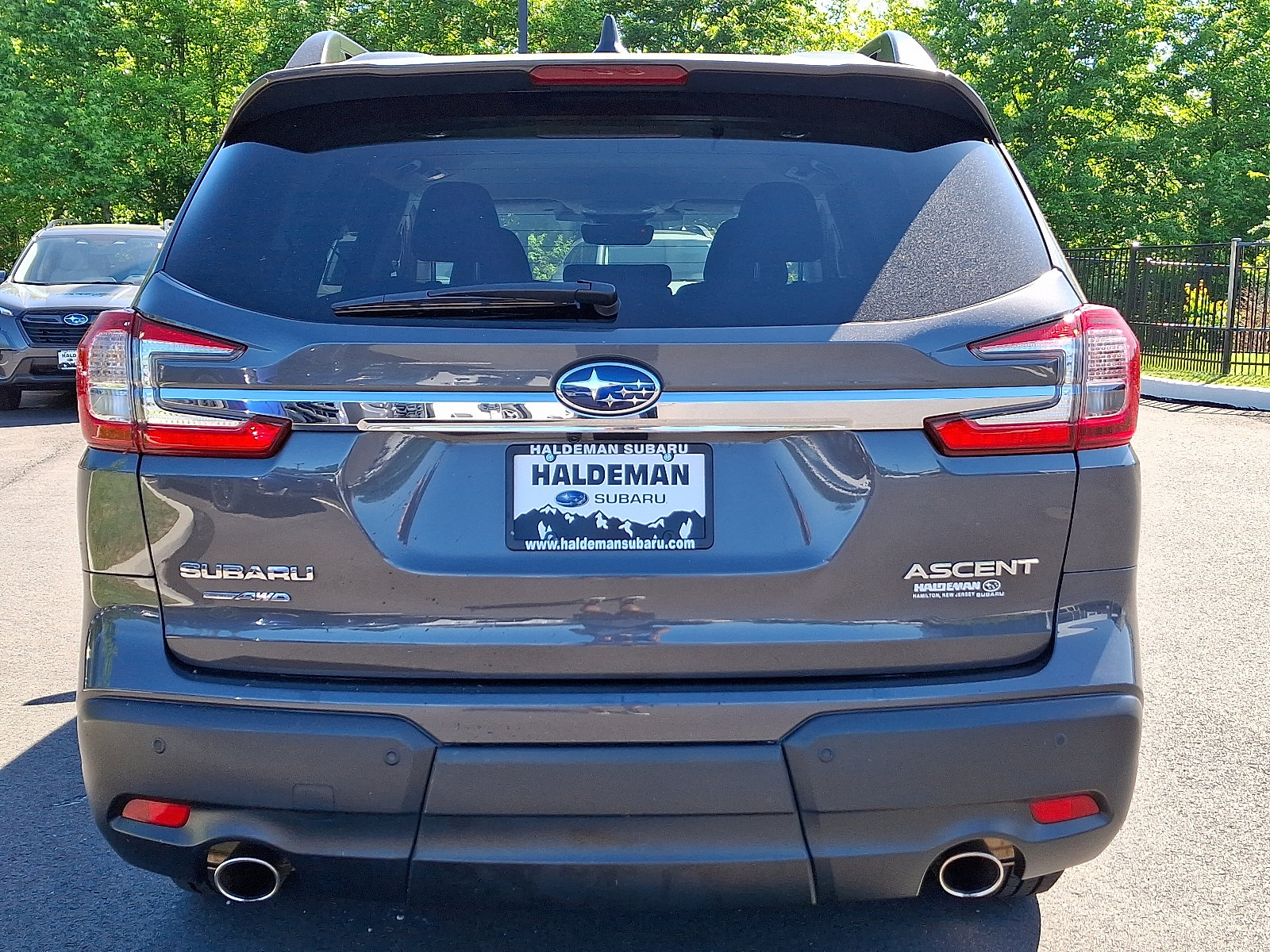 Certified 2023 Subaru Ascent Premium w/ Convenience Package AWD/4WD image 5