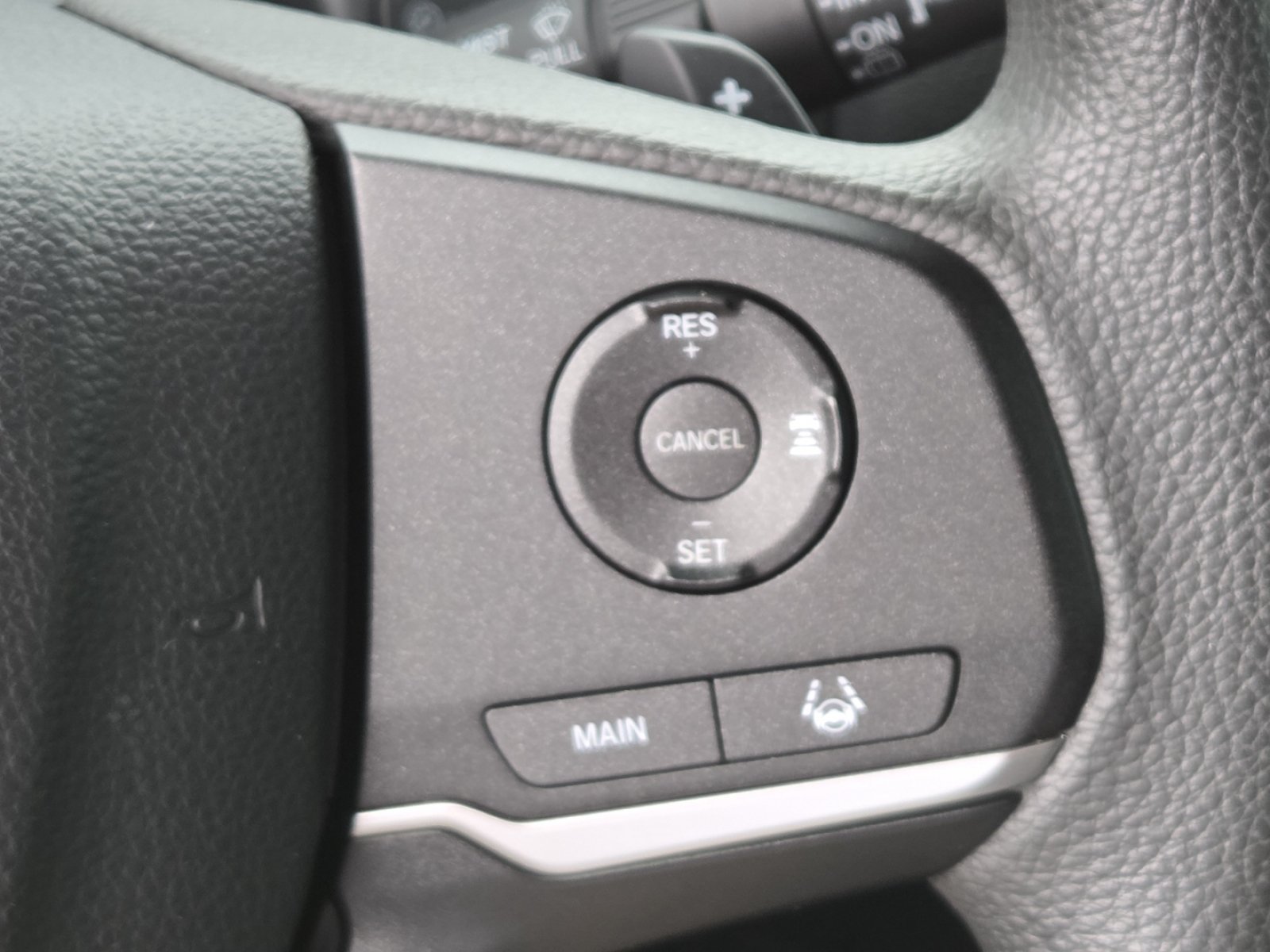 Used 2022 Honda Pilot Sport image 6