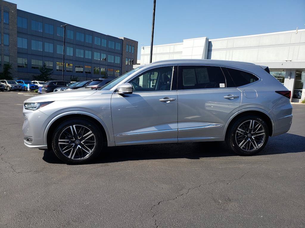 Certified 2026 Acura MDX w/ Advance Package AWD/4WD image 4