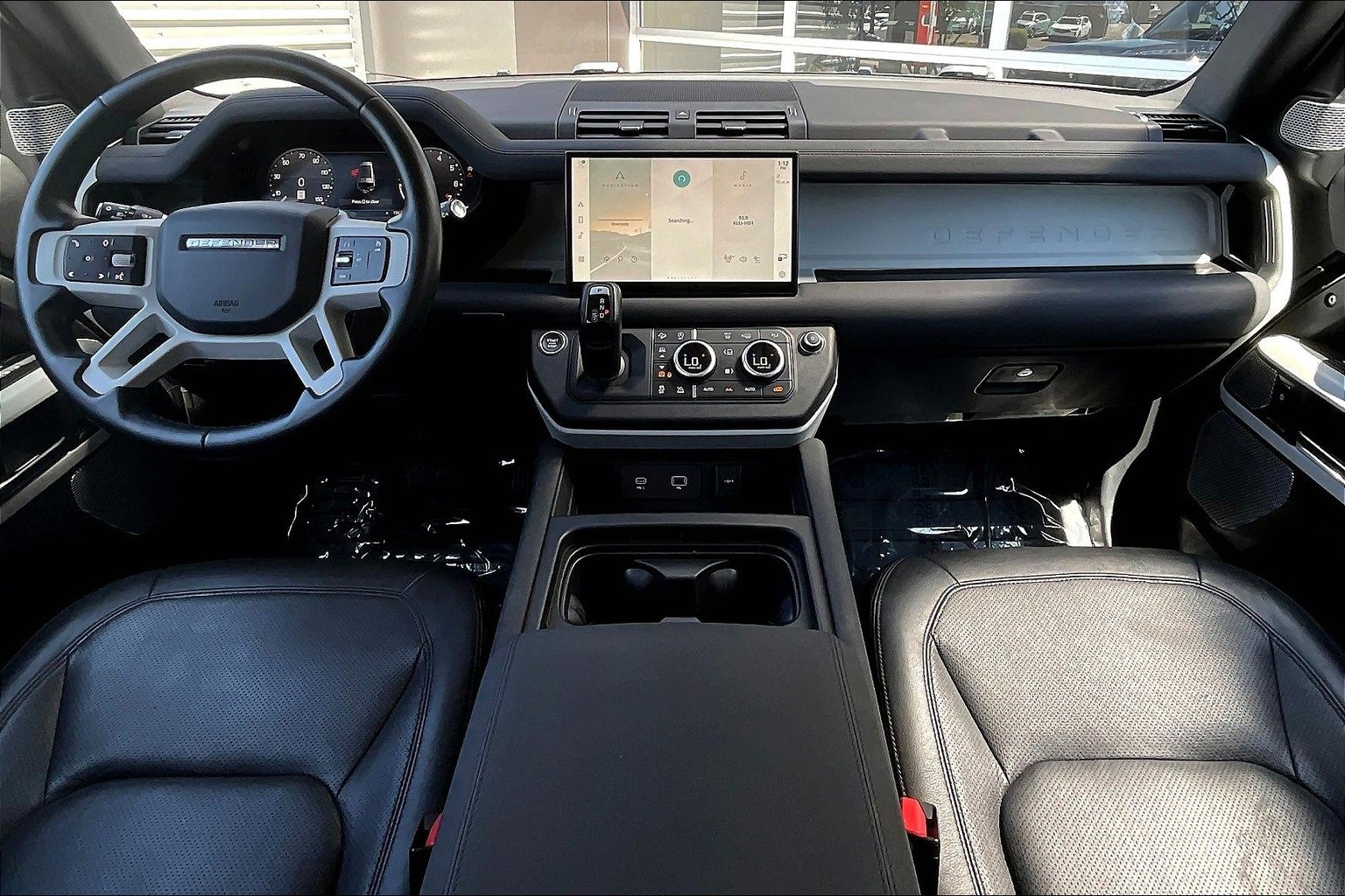Used 2023 Land Rover Defender 130 S image 15