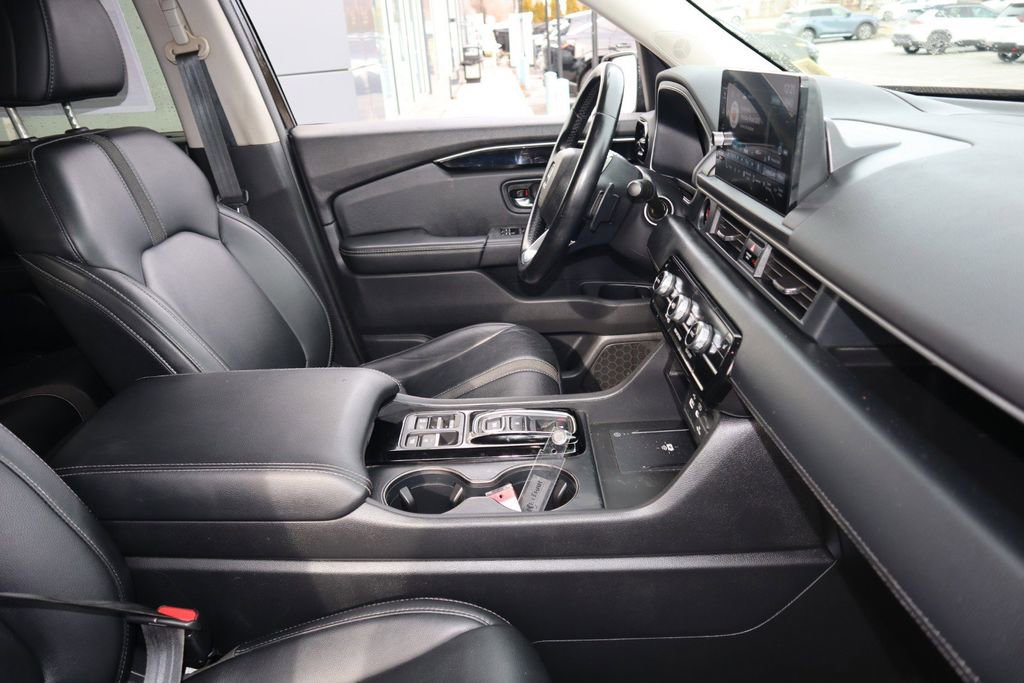Used 2024 Honda Pilot EX-L image 27