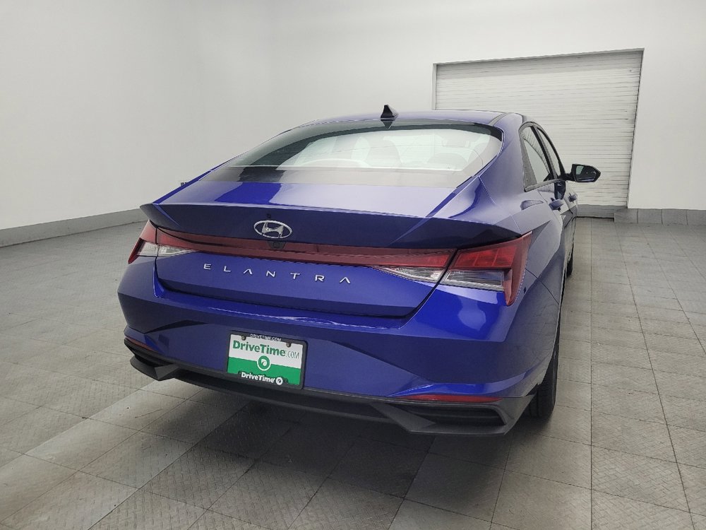 Used 2022 Hyundai Elantra SEL w/ Convenience Package image 7