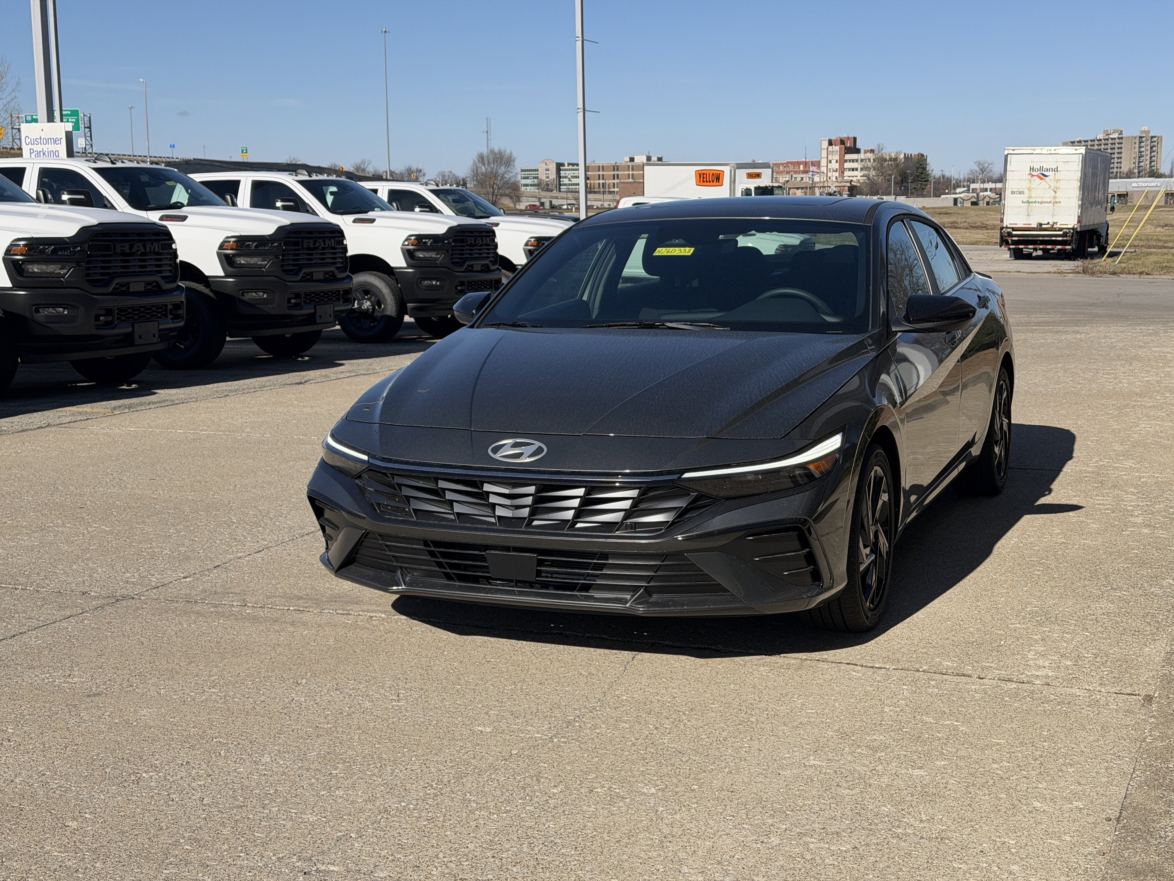 New 2026 Hyundai Elantra SEL Sport FWD image 11
