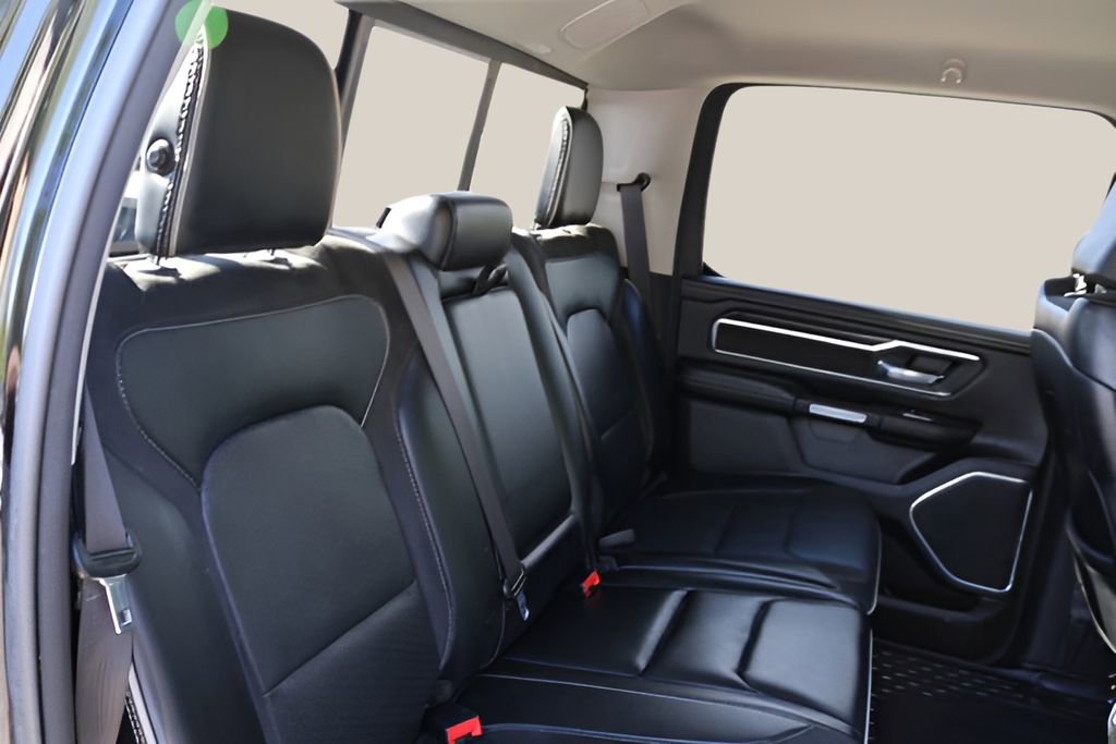 Used 2022 RAM 1500 Laramie AWD/4WD image 16