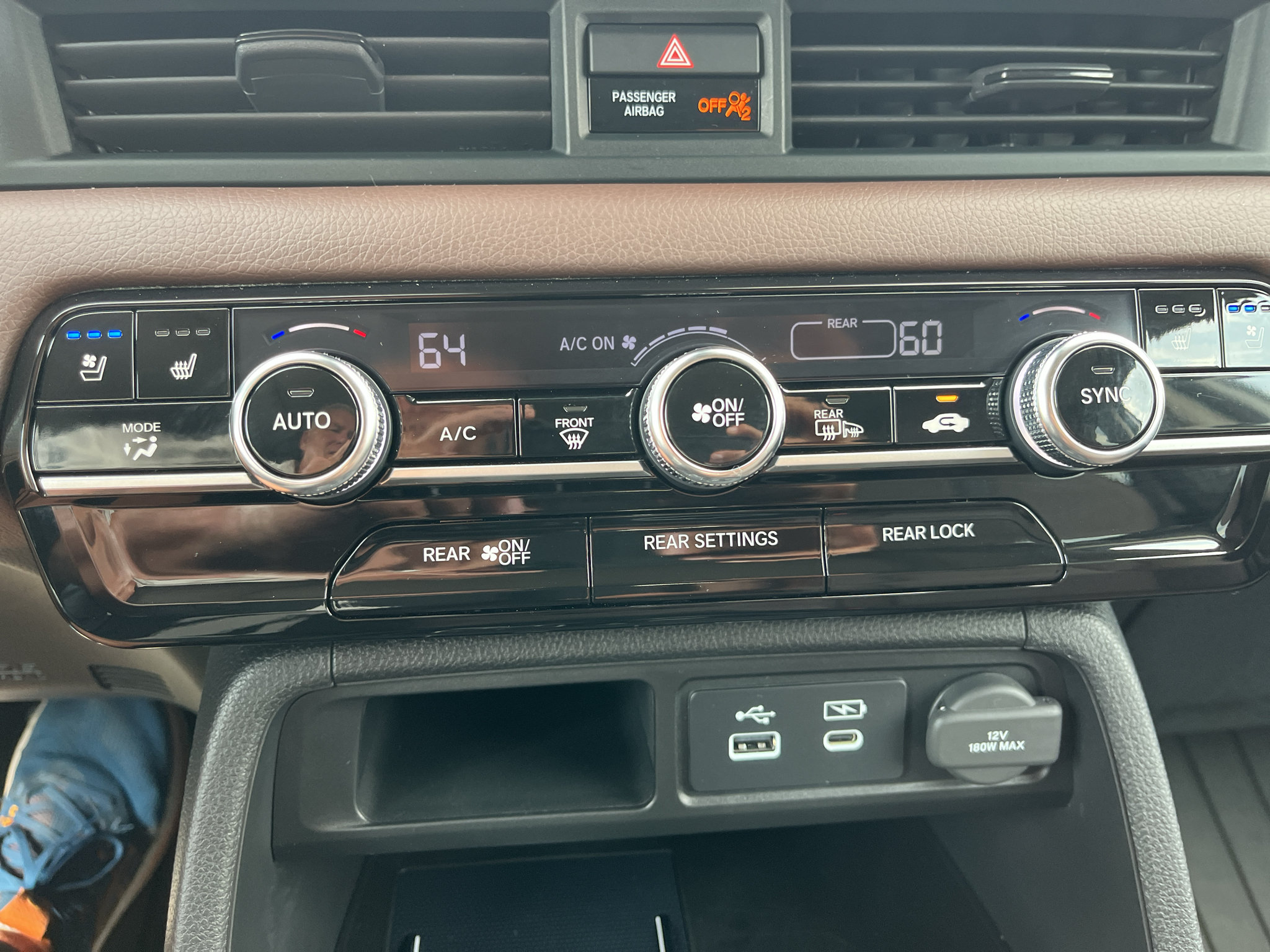 Used 2024 Honda Pilot Elite image 25