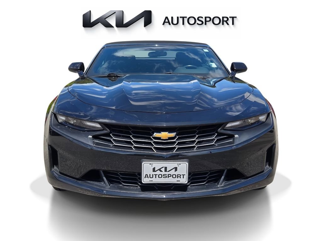 Used 2023 Chevrolet Camaro LT image 2