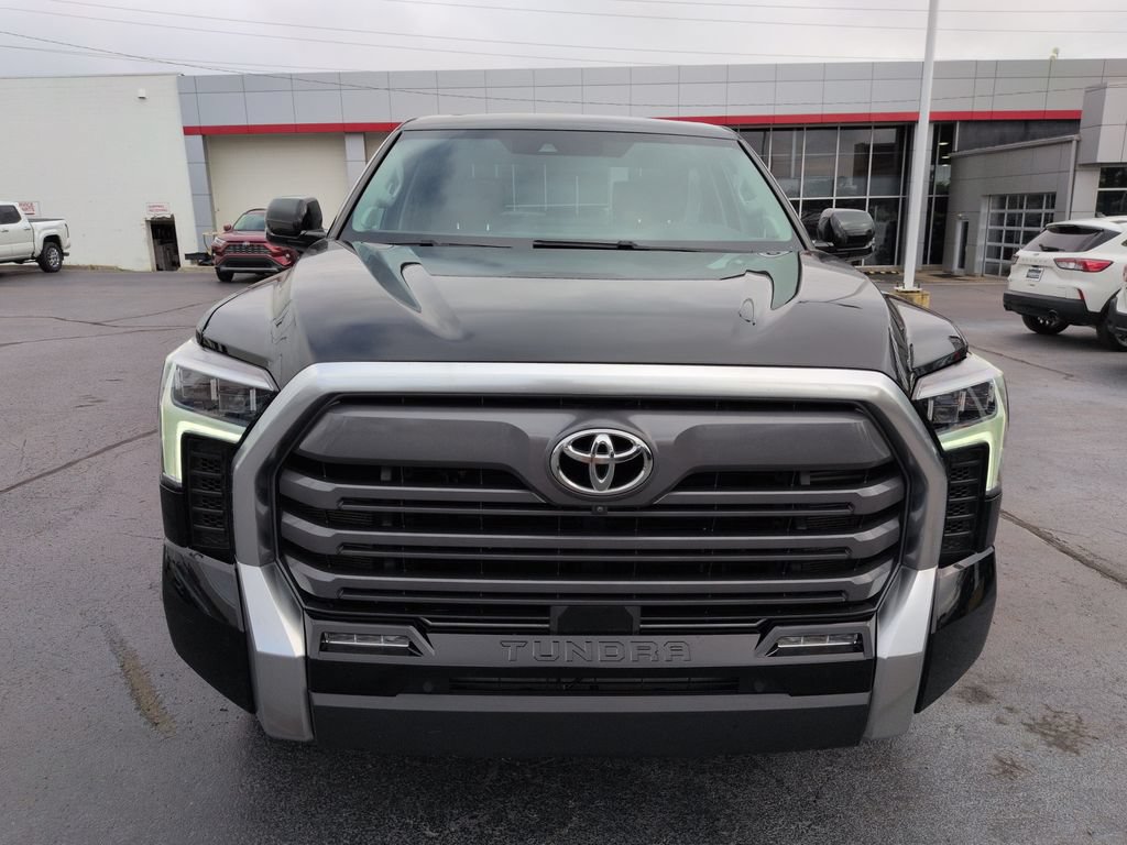 Used 2023 Toyota Tundra Limited AWD/4WD image 8