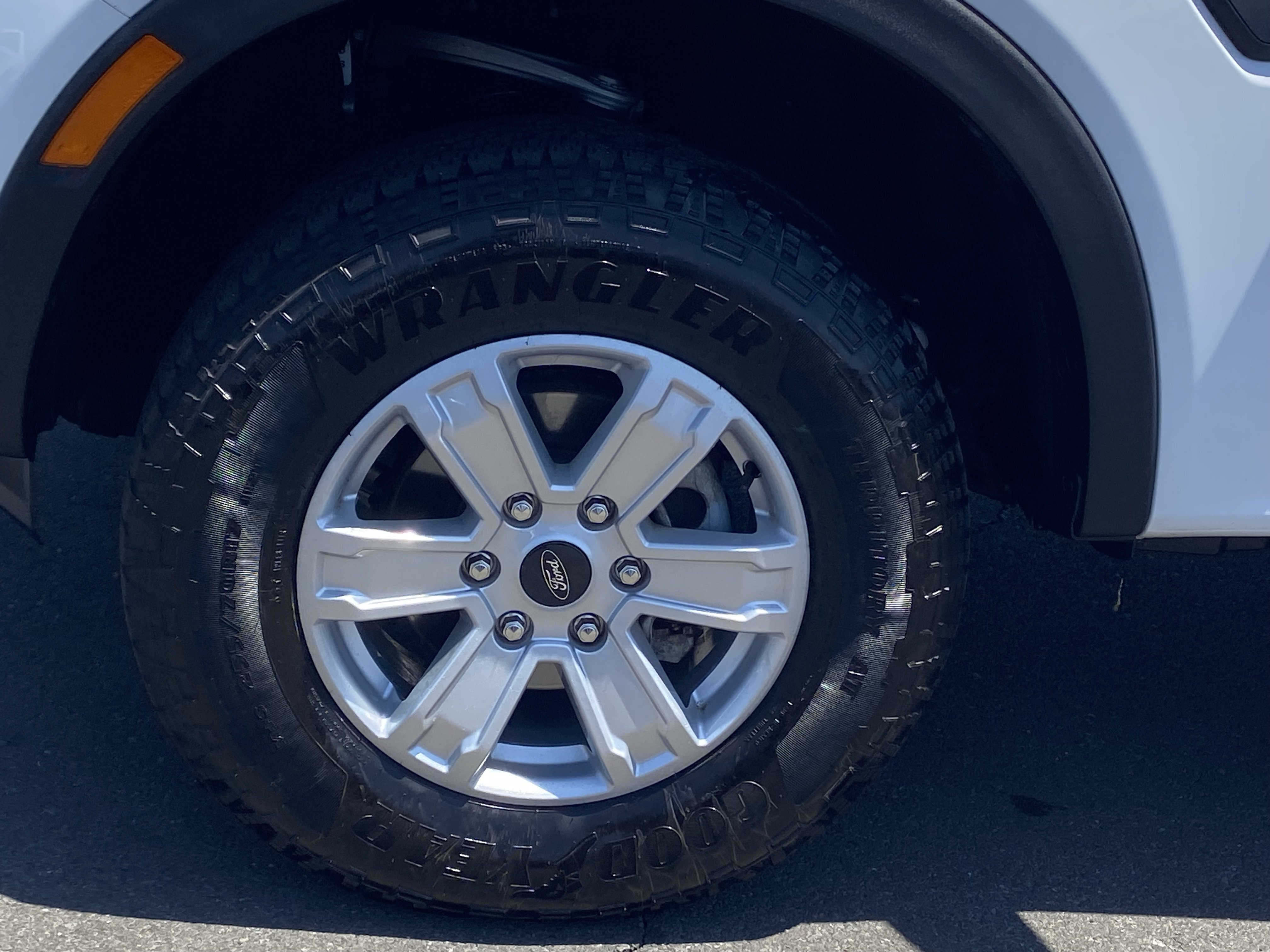 Used 2024 Ford Ranger XL w/ Trailer Tow Package RWD image 8