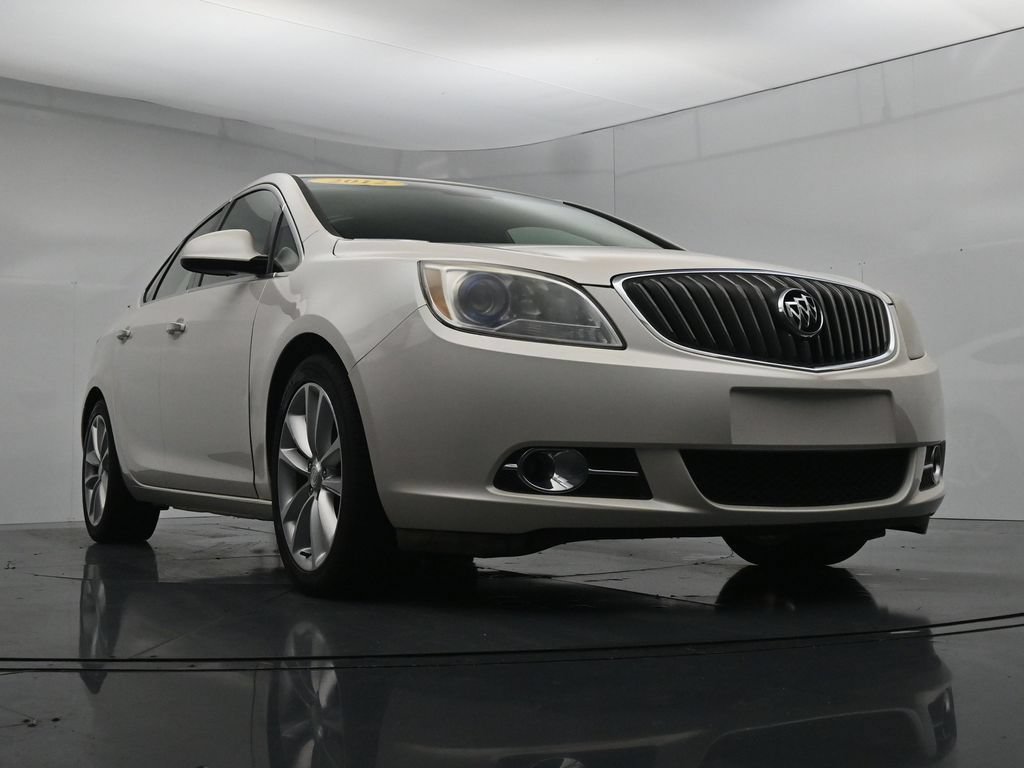 Used 2012 Buick Verano Convenience FWD image 30