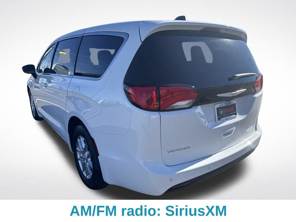 New 2026 Chrysler Voyager LX FWD image 4