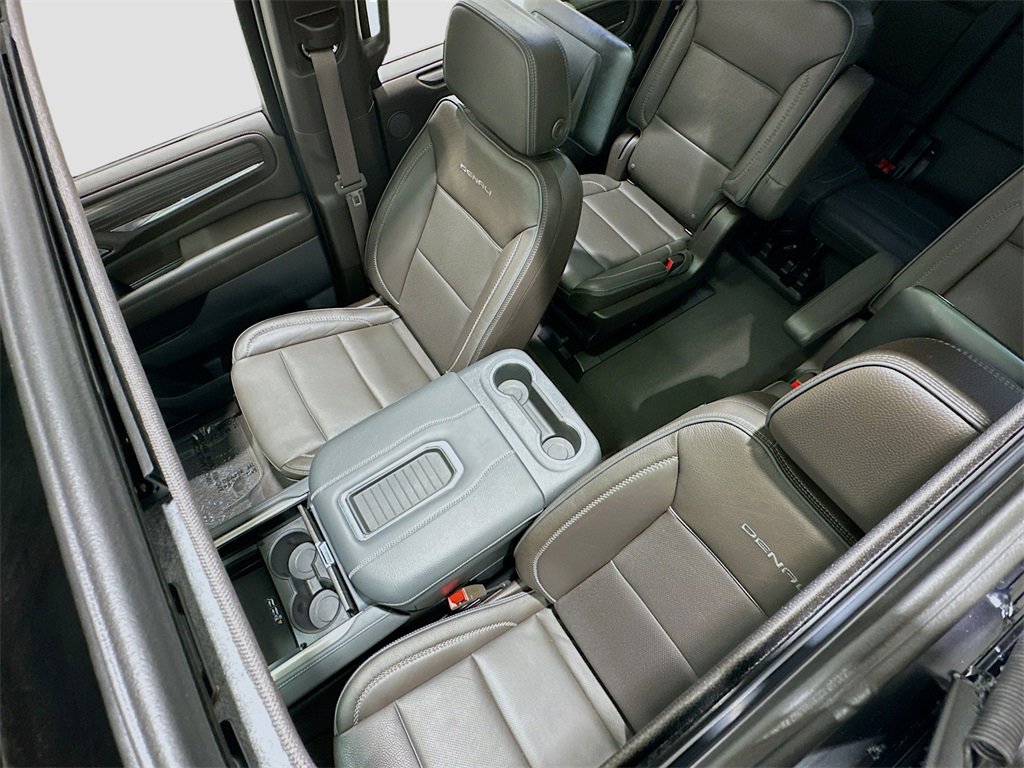 Used 2024 GMC Yukon Denali image 23