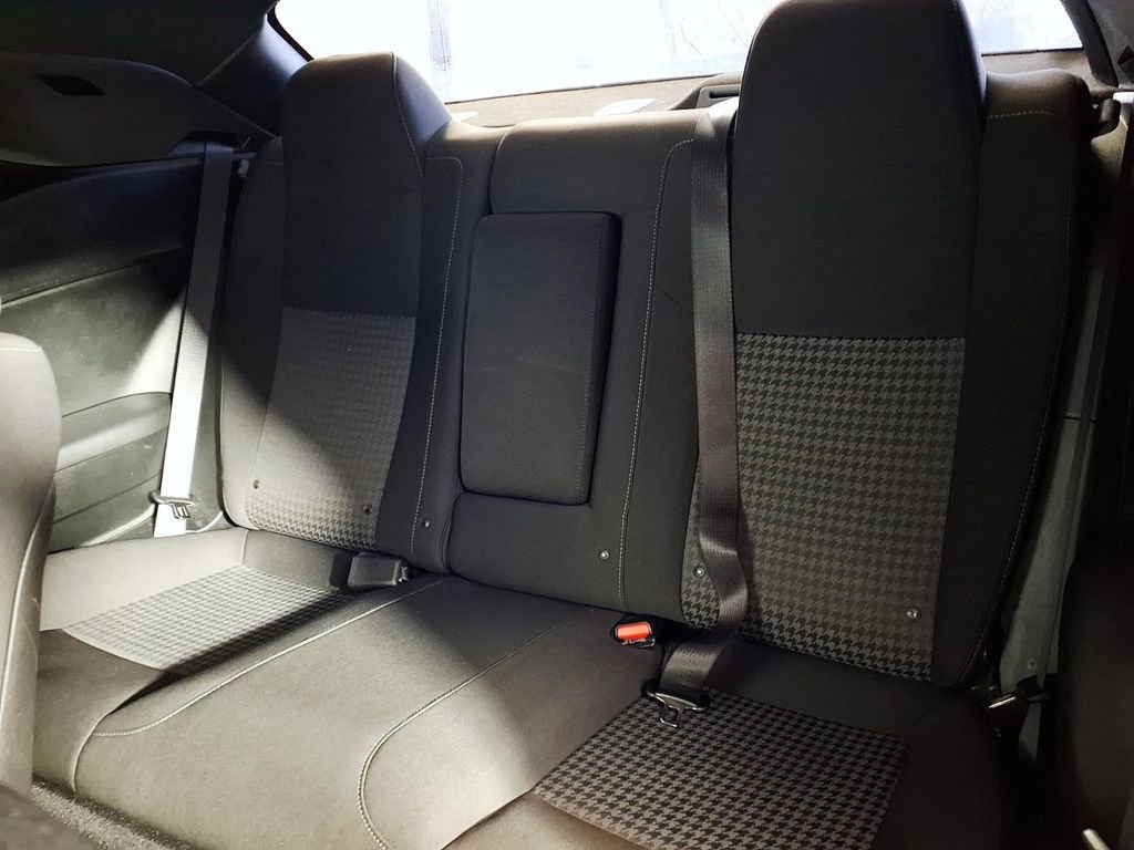 Used 2022 Dodge Challenger GT image 9