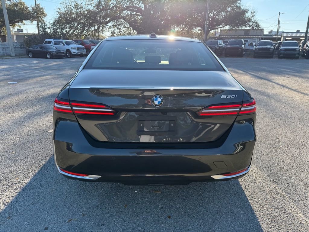 Used 2024 BMW 530i image 5