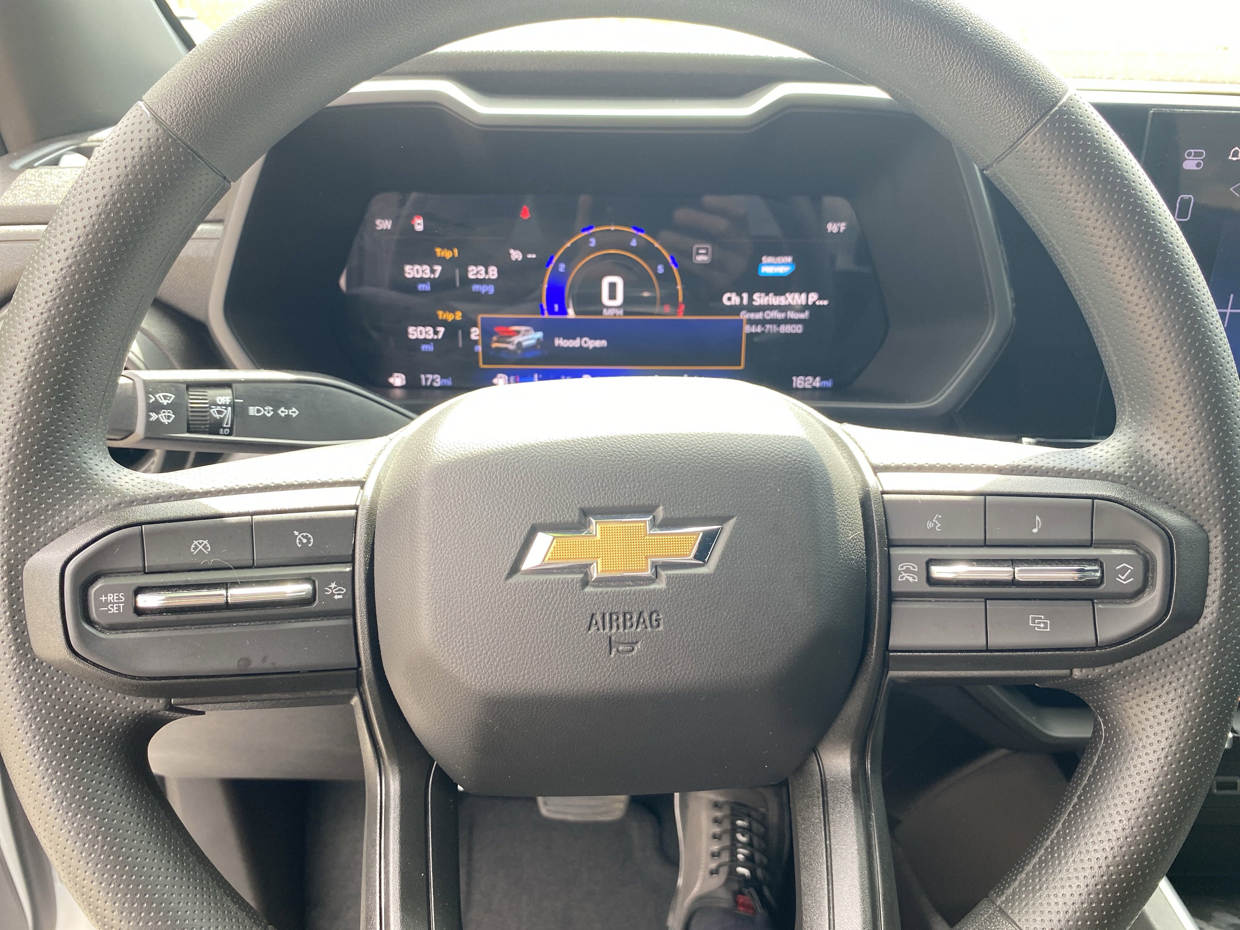 Used 2025 Chevrolet Colorado W/T image 10