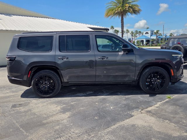 New 2026 Jeep Grand Wagoneer Limited AWD/4WD image 2