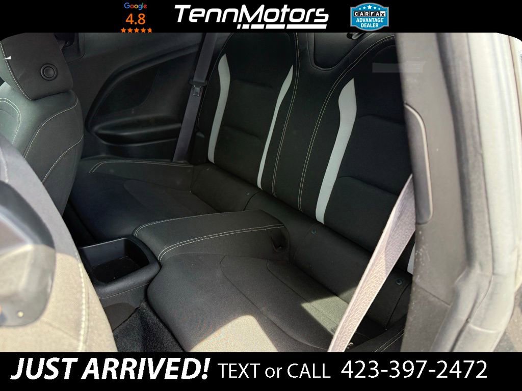 Used 2016 Chevrolet Camaro SS RWD image 13