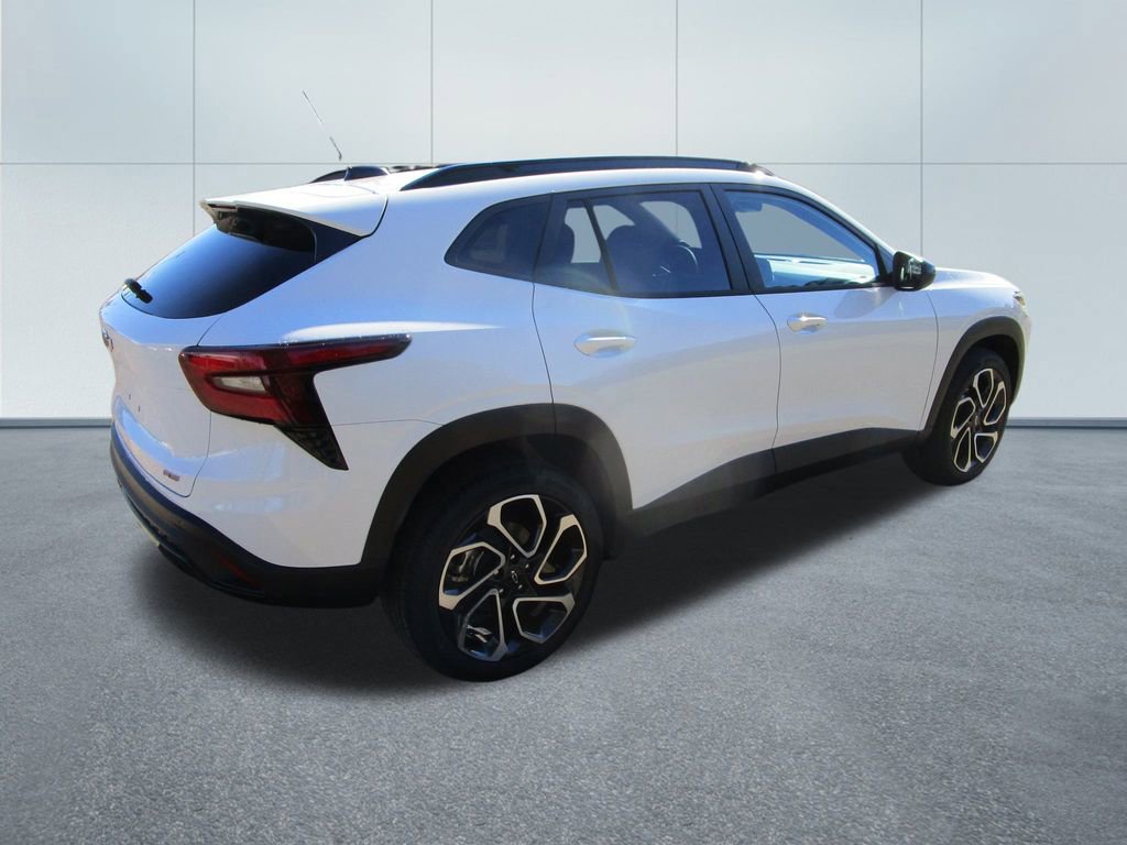 New 2026 Chevrolet Trax RS w/ Sunroof Package image 7