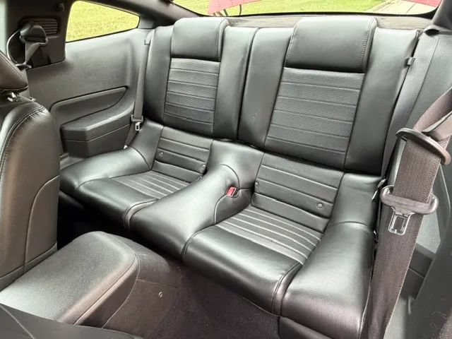 Used 2009 Ford Mustang Premium RWD image 22