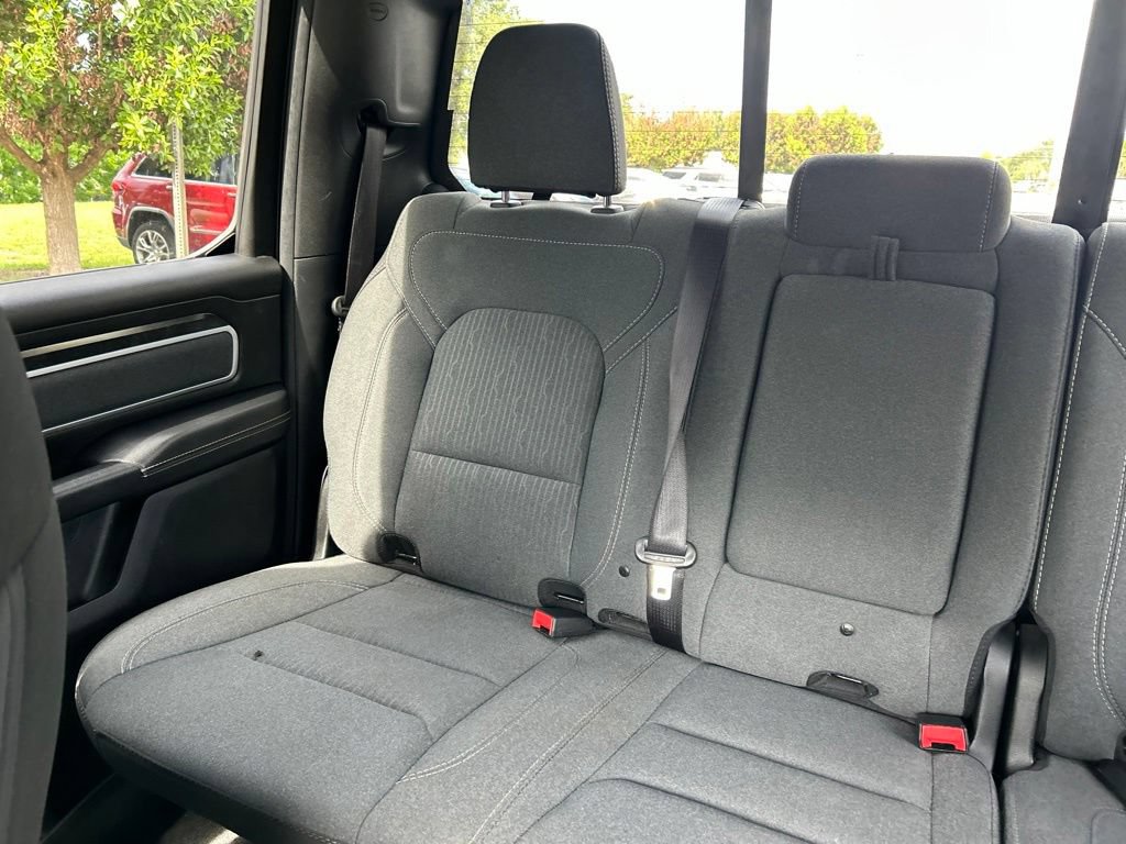Used 2022 RAM 1500 Big Horn AWD/4WD image 12