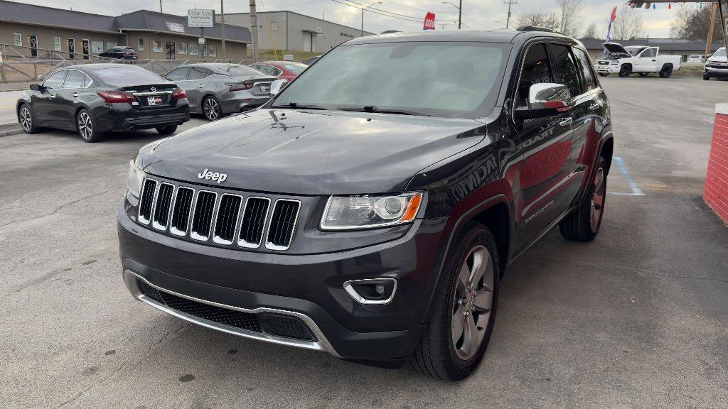 Used 2014 Jeep Grand Cherokee Limited w/ Trailer Tow Group IV AWD/4WD image 5