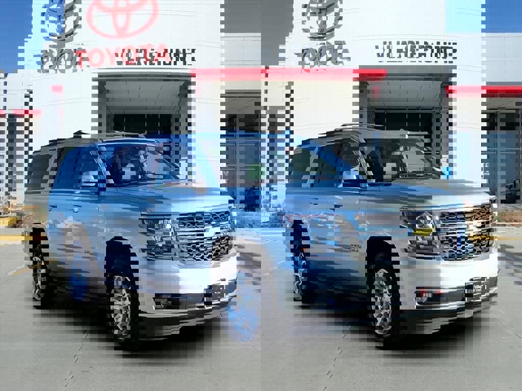 Used 2019 Chevrolet Suburban LT image 10