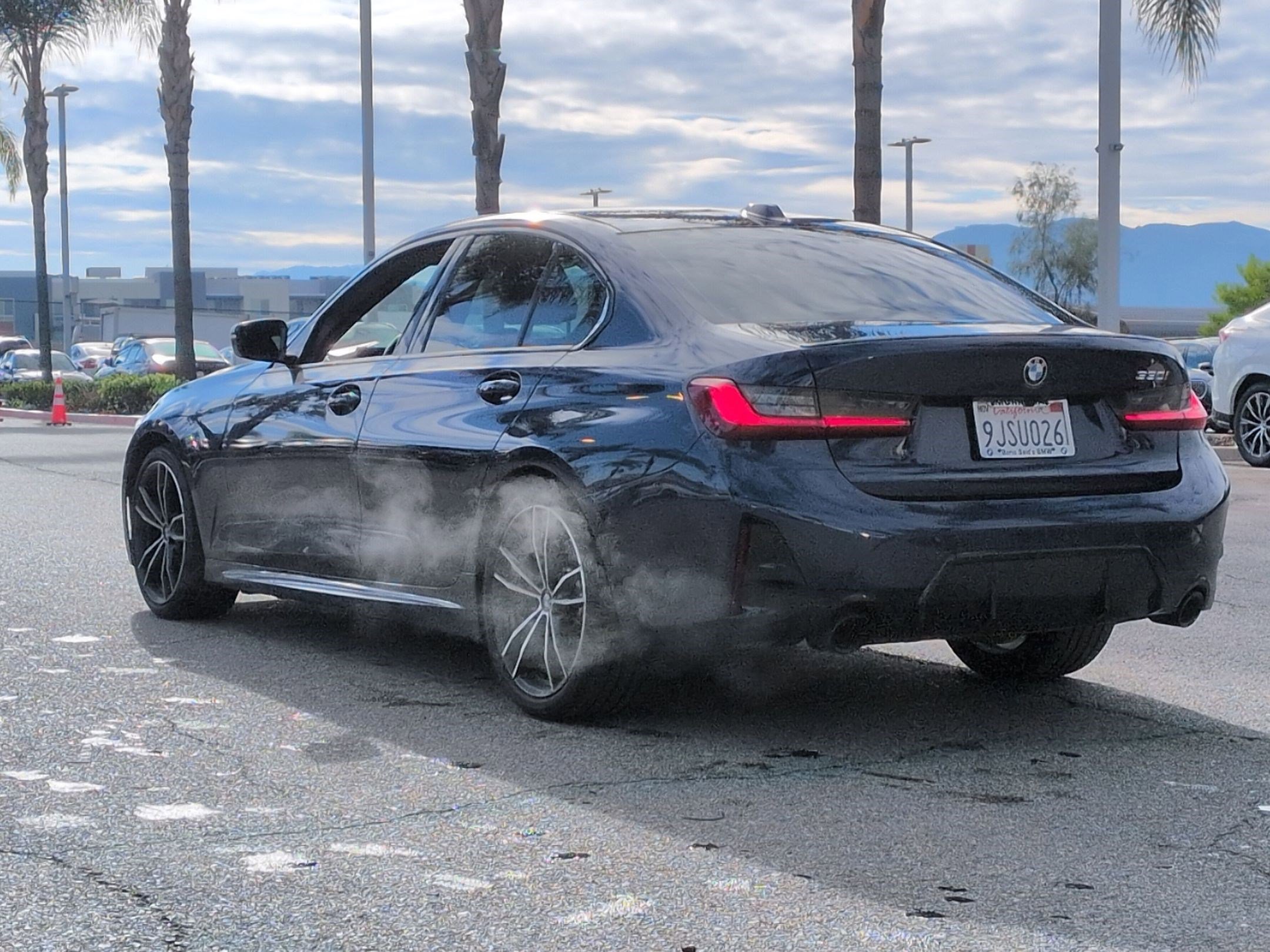 Certified 2024 BMW 330i Sedan w/ M Sport Package image 8