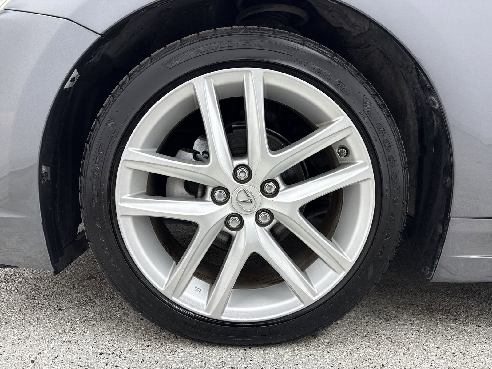 Used 2014 Lexus CT 200h image 39