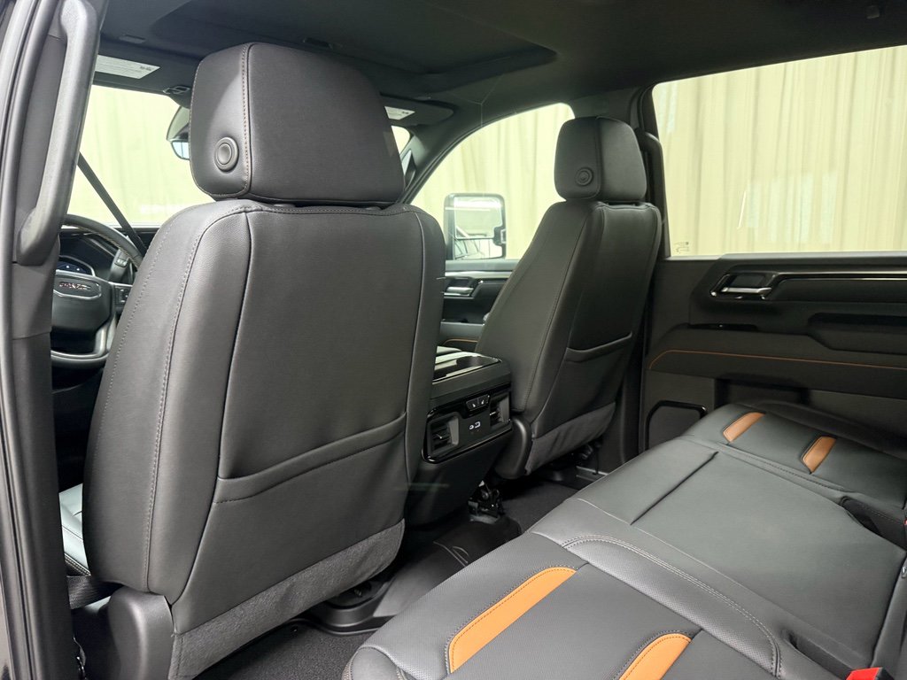 New 2026 GMC Sierra 2500 AT4 image 19