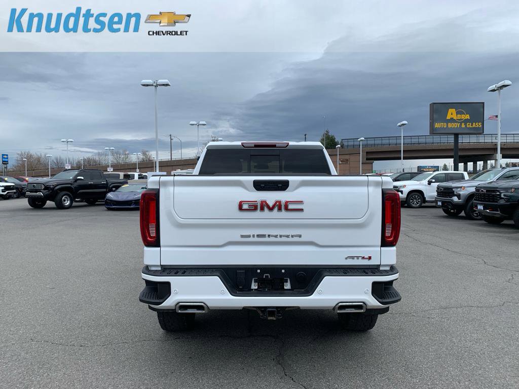 Used 2024 GMC Sierra 1500 AT4 w/ AT4 Preferred Package image 6