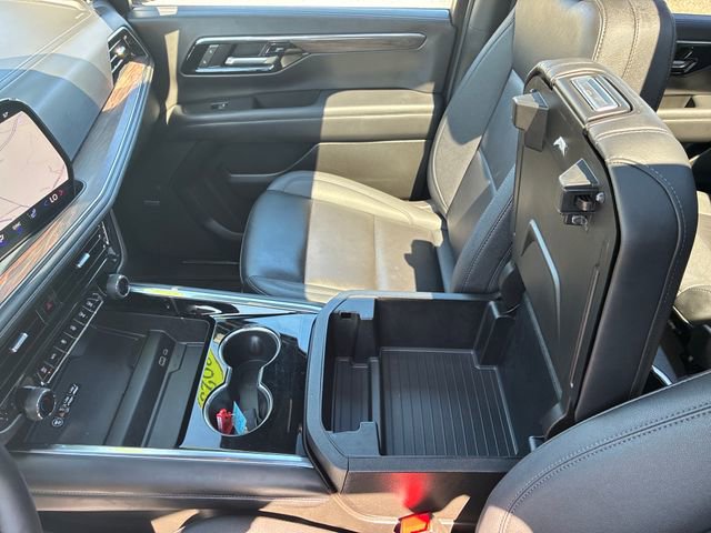 Used 2025 Chevrolet Tahoe LT w/ Advanced Technology Package AWD/4WD image 26