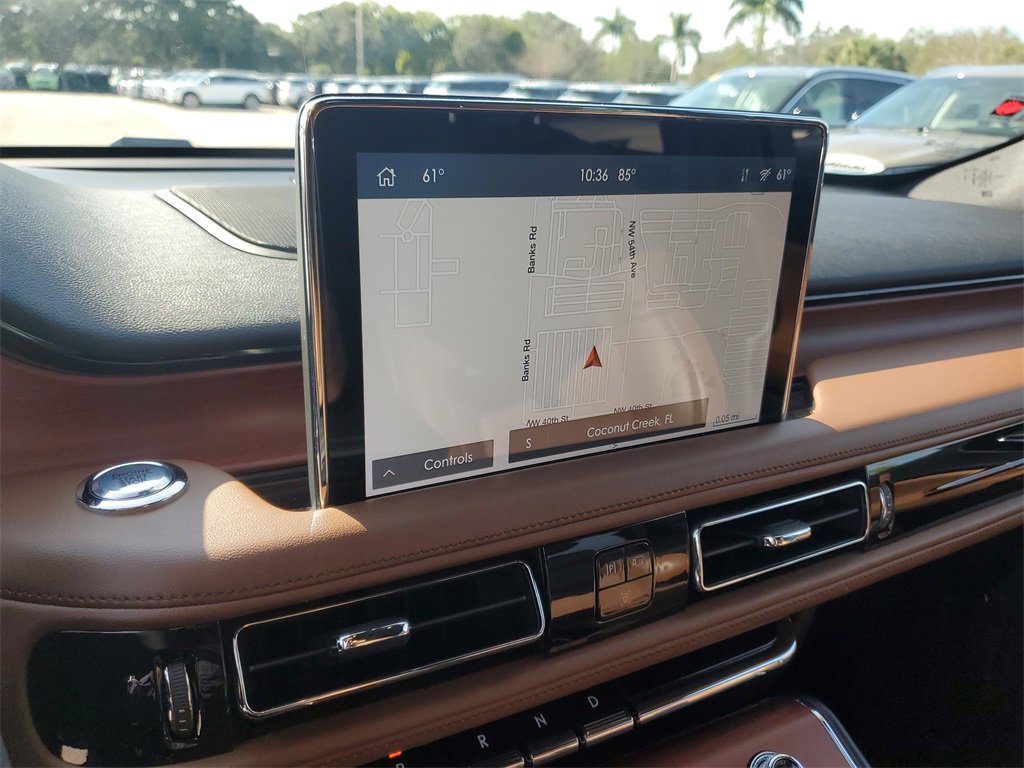 Used 2020 Lincoln Aviator Reserve w/ Elements Package Plus image 27