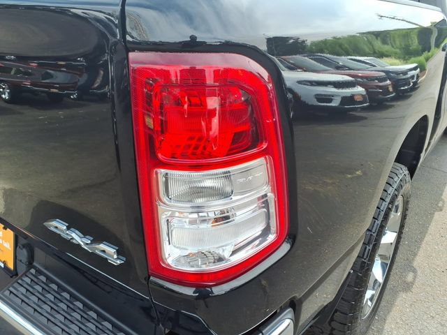 Used 2022 RAM 1500 Big Horn AWD/4WD image 16