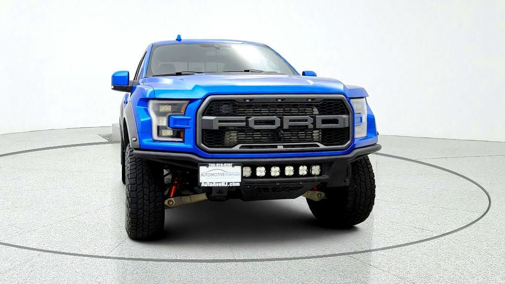 Used 2019 Ford F150 Raptor w/ Equipment Group 802A Luxury AWD/4WD image 2