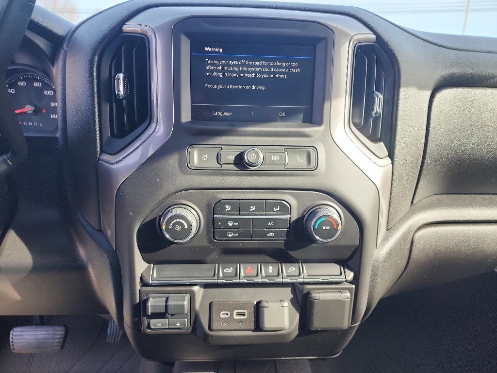 Used 2022 Chevrolet Silverado 2500 Custom w/ Custom Convenience Package image 19