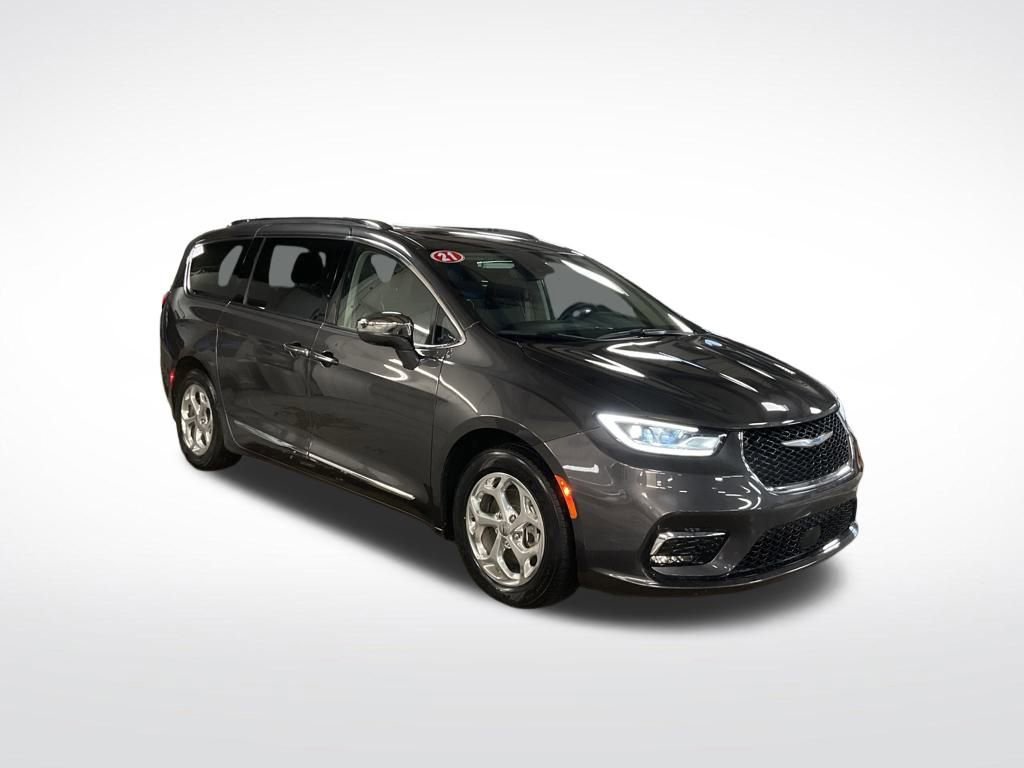 Used 2021 Chrysler Pacifica Limited image 8