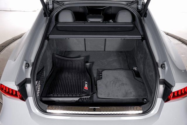 Used 2025 Audi RS 7 Performance image 5