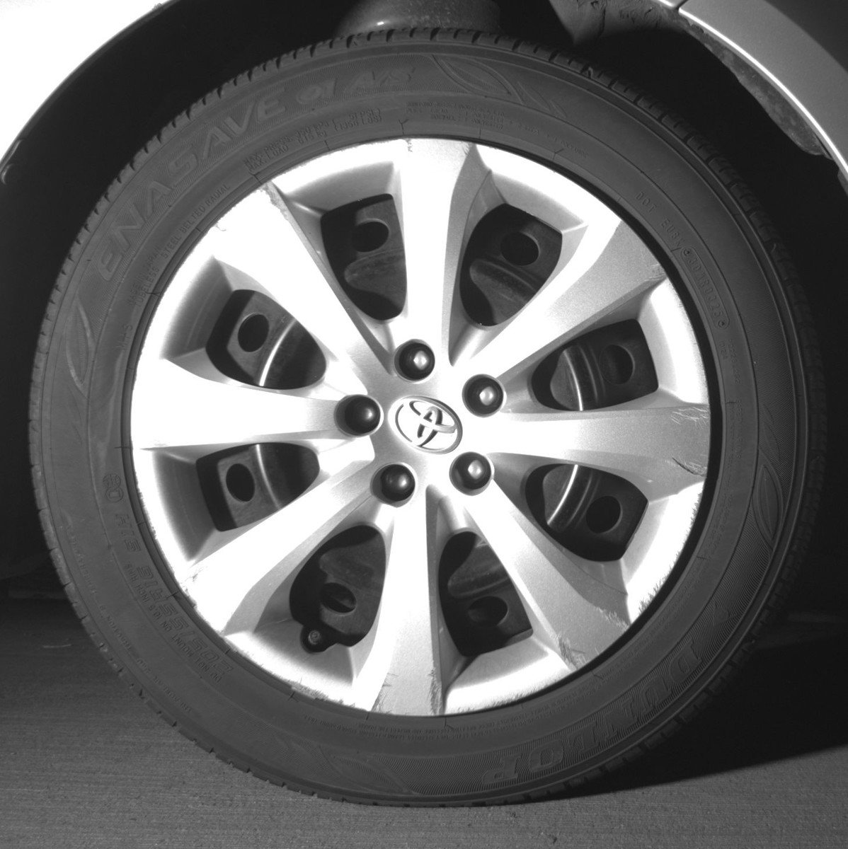 Used 2025 Toyota Corolla LE FWD image 13