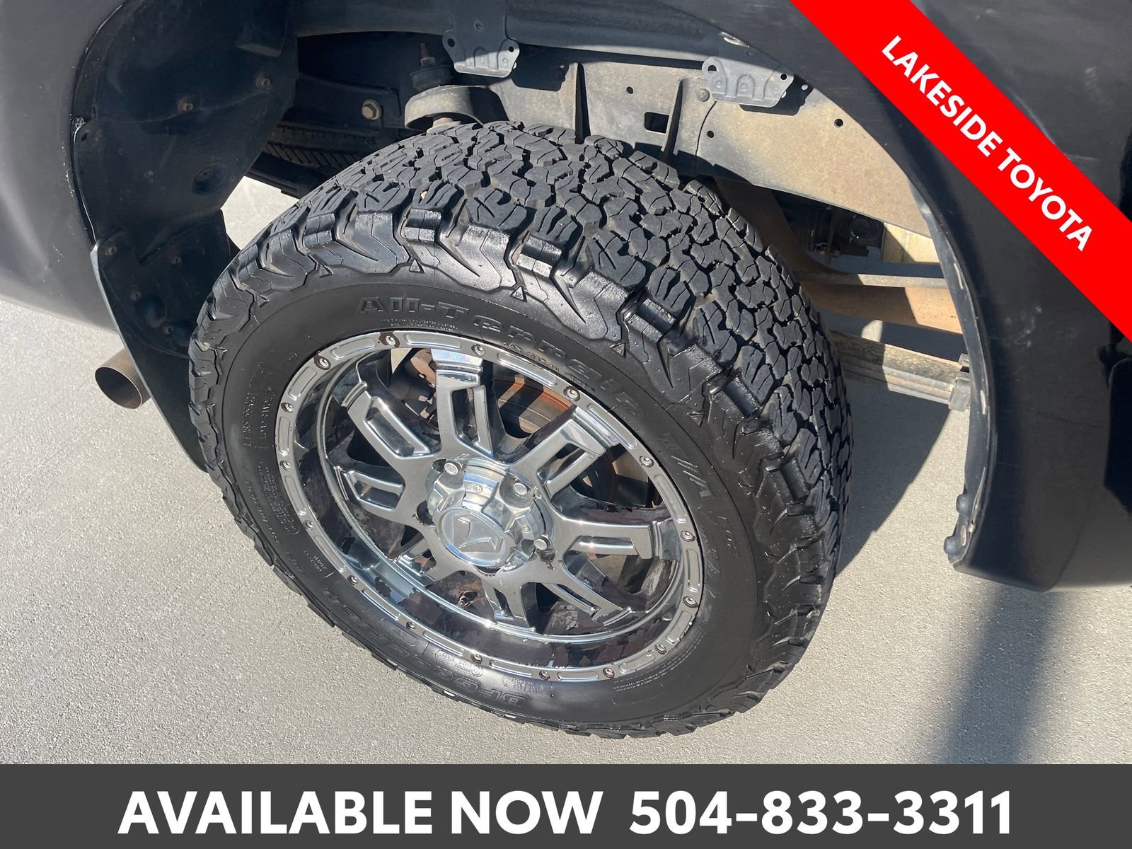 Used 2012 Toyota Tundra 2WD CrewMax w/ SR5 Pkg image 11