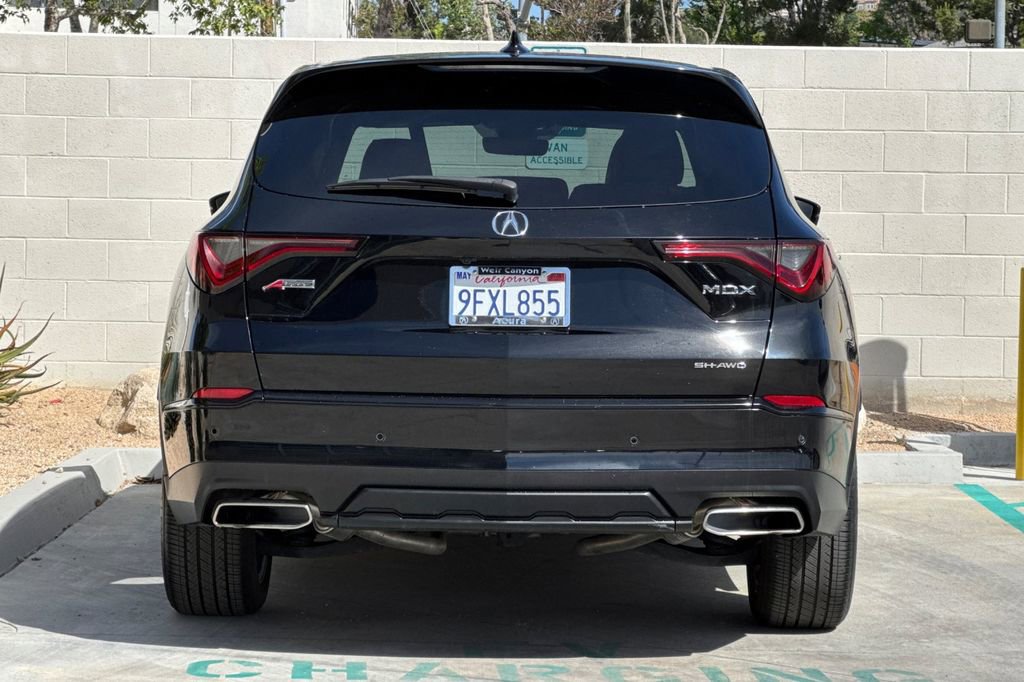 Certified 2023 Acura MDX A-Spec image 9