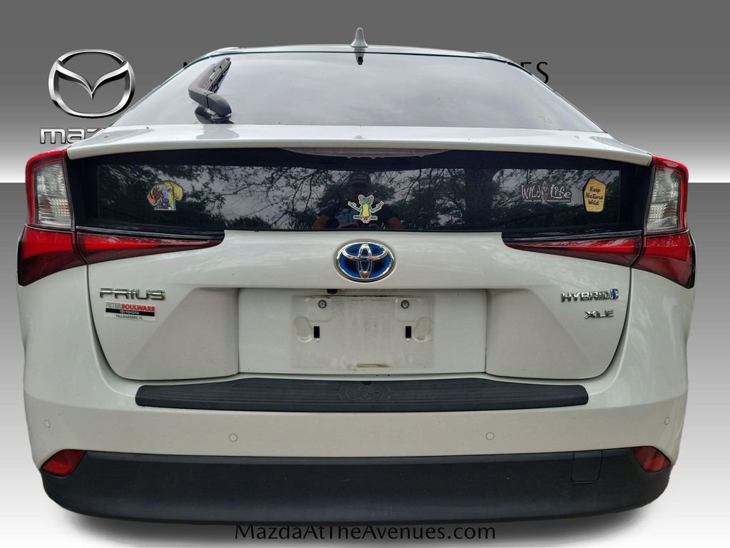 Used 2022 Toyota Prius XLE FWD image 18